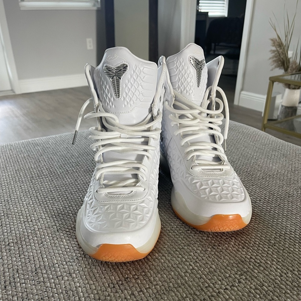 KOBE 10 HIGH EXT